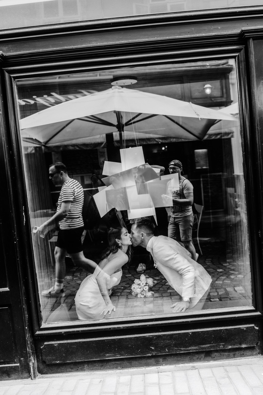 modern destination wedding photography