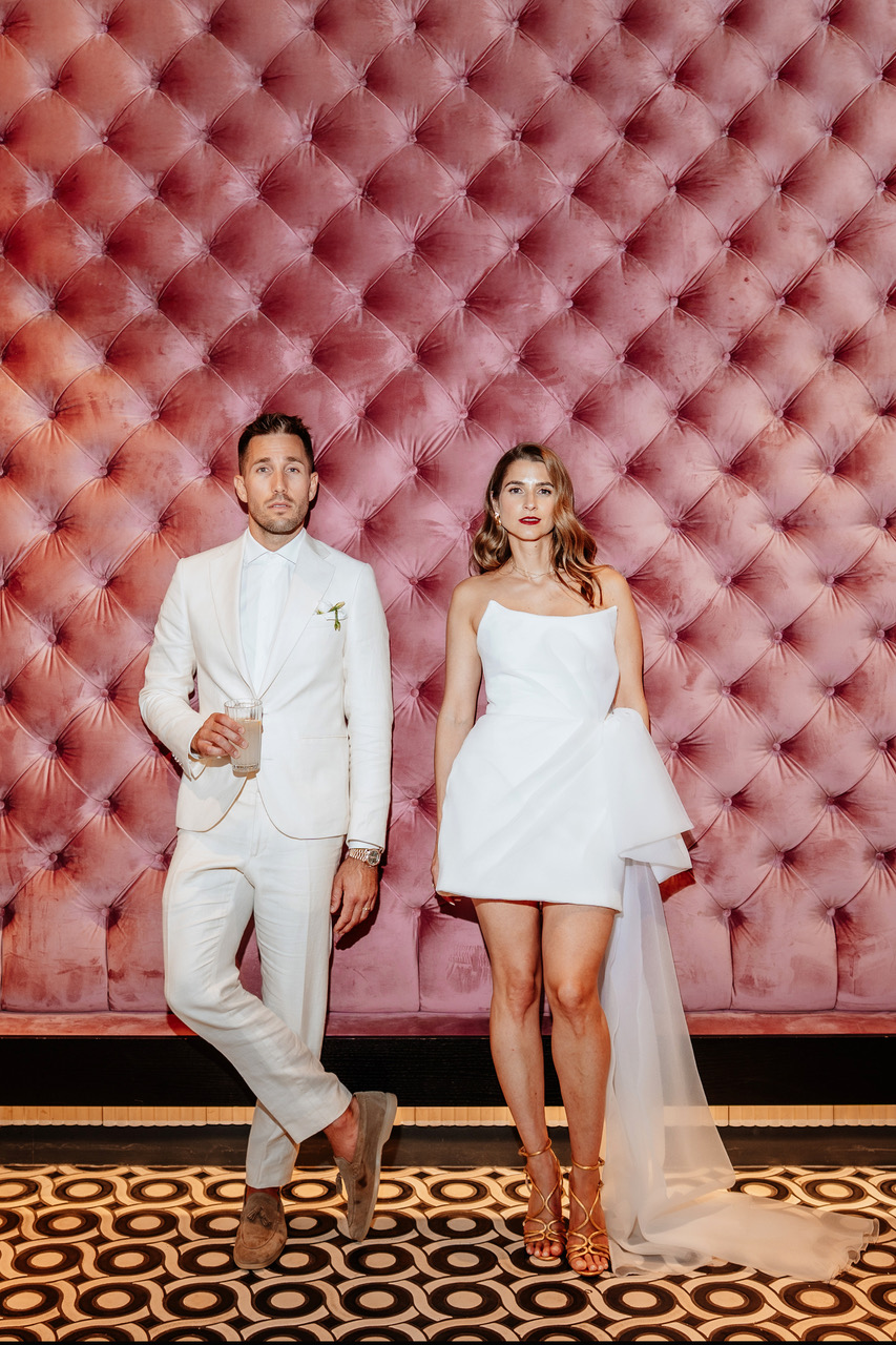 modern wedding photographer