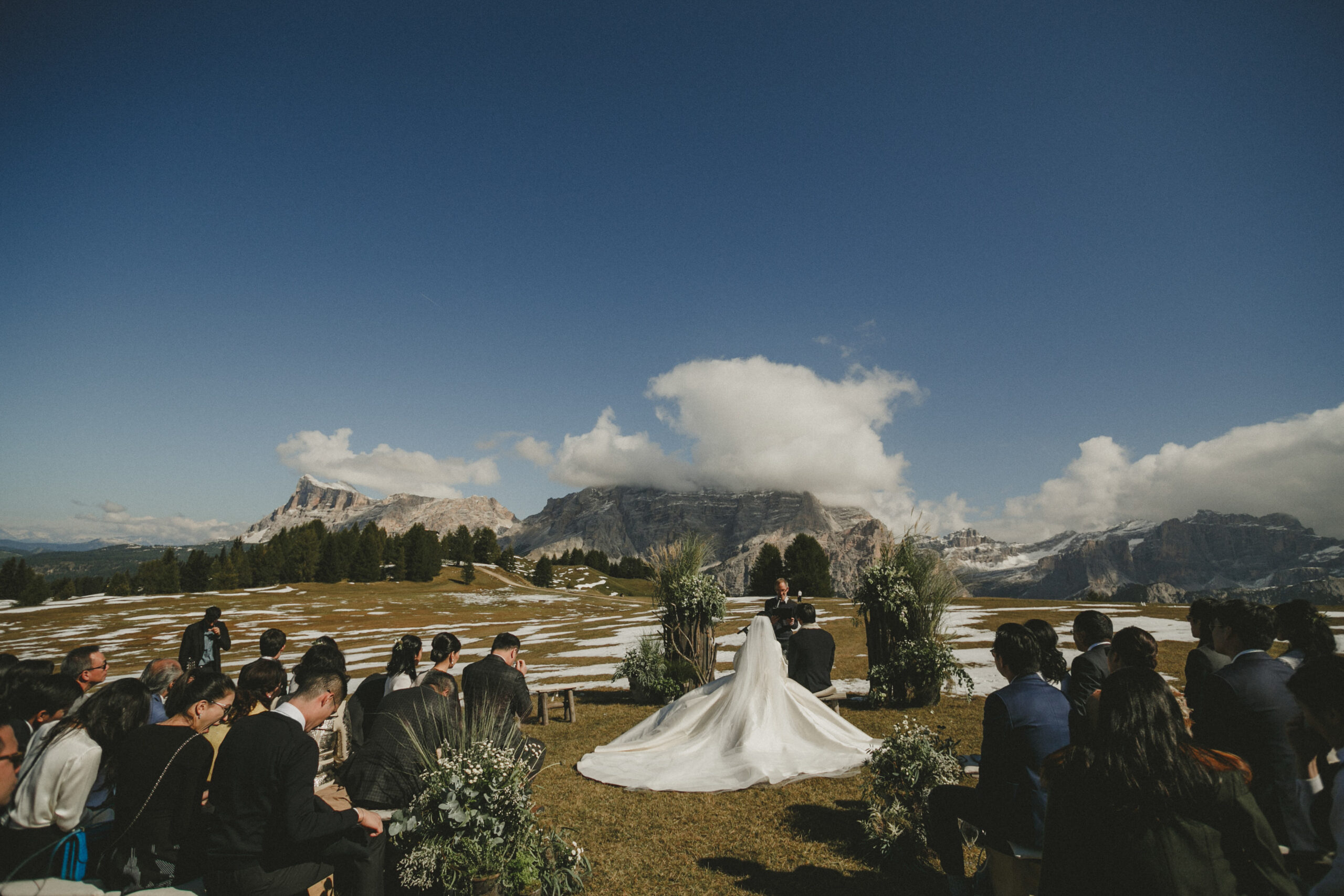 A Dolomites Wedding photographer in italy